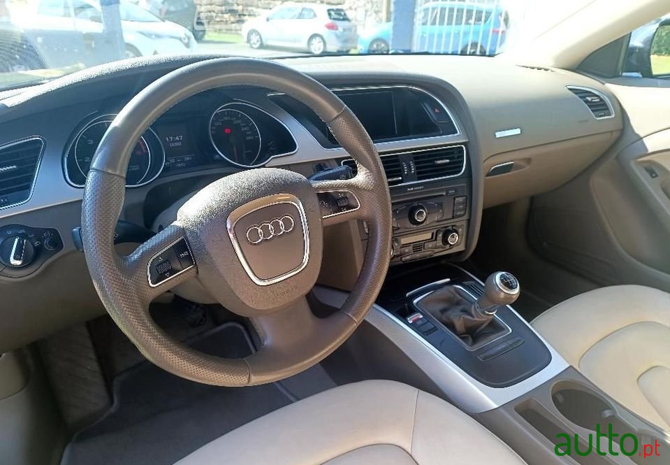 2009' Audi A5 photo #4