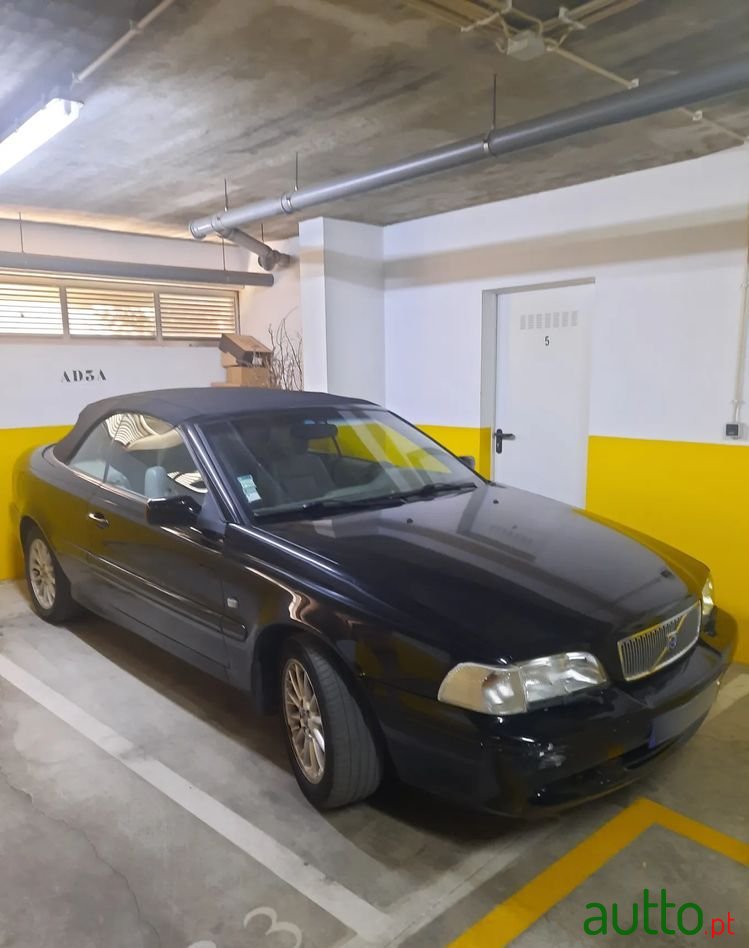 2002' Volvo C70 Cabrio 2.0 Lt photo #2