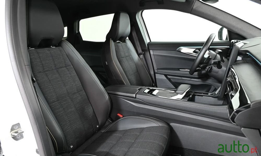 2023' Renault Austral photo #4