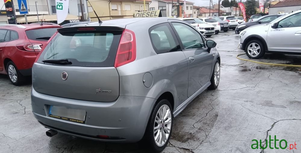 2008' Fiat Grande Punto photo #5