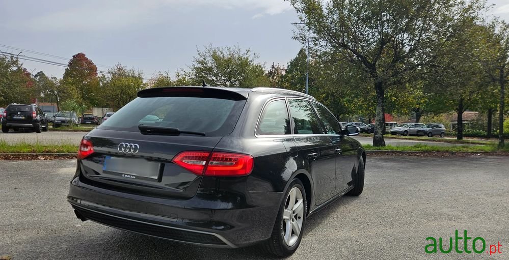 2015' Audi A4 Avant photo #6