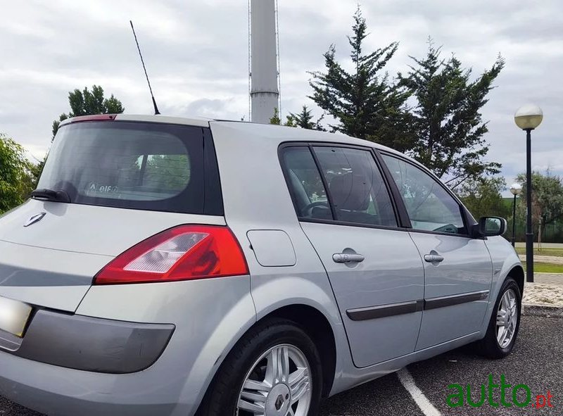 2004' Renault Megane 1.5 Dci Confort photo #5