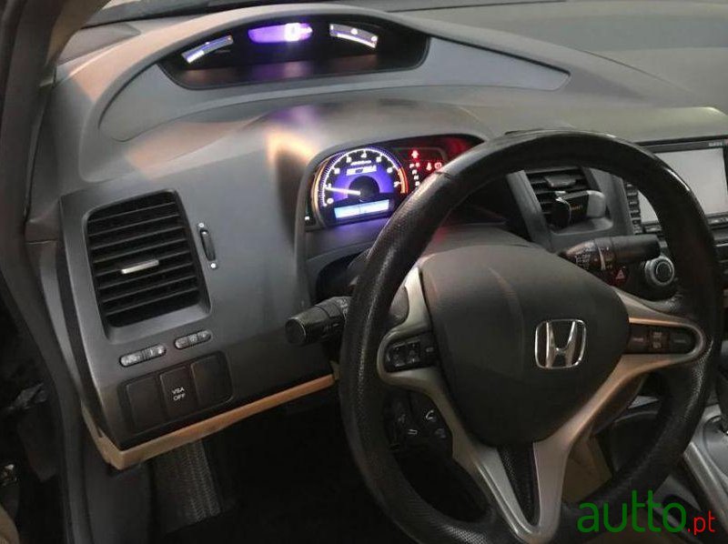 2008' Honda Civic Hybrid photo #1