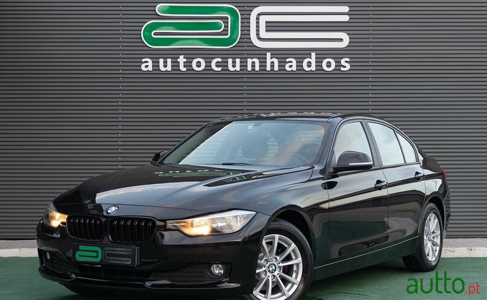 2014' BMW 318 D Auto Line Sport photo #3