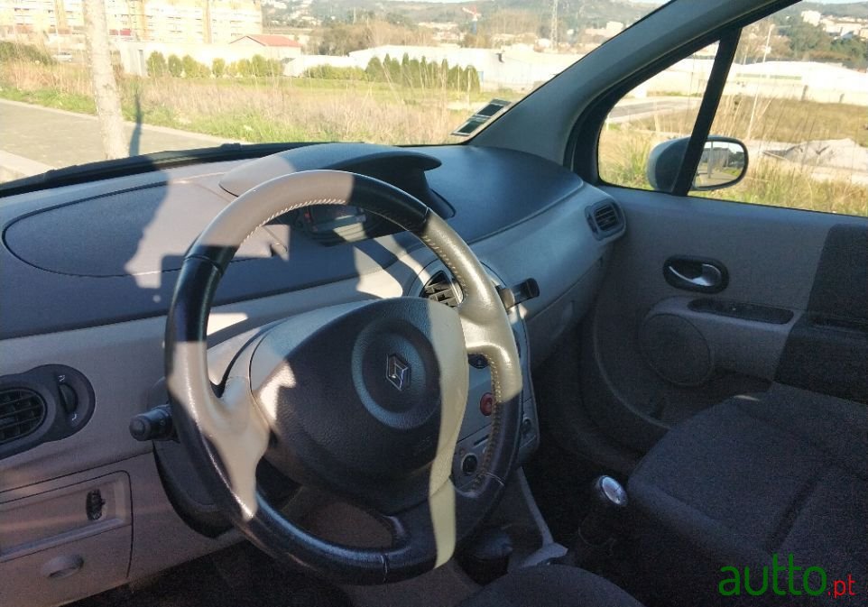 2005' Renault Modus photo #5