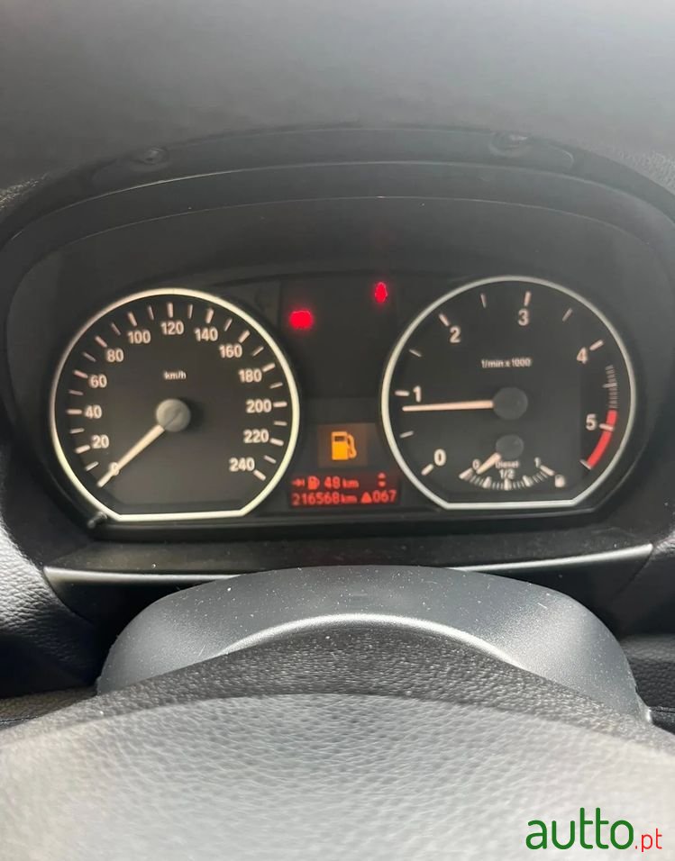 2008' BMW 118 D photo #6