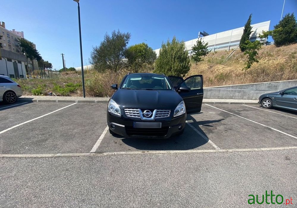 2010' Nissan Qashqai photo #2