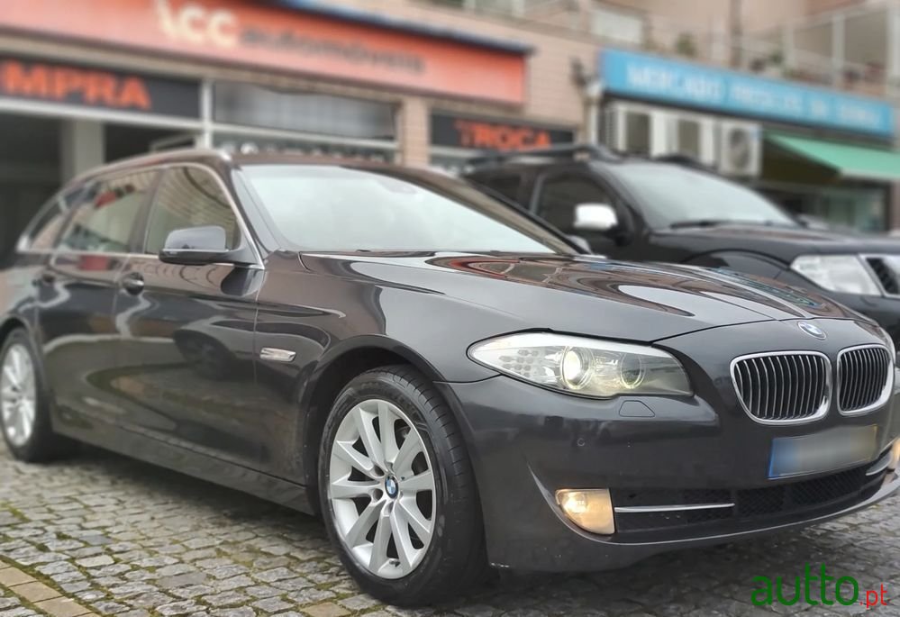 2012' BMW Série 5 photo #2