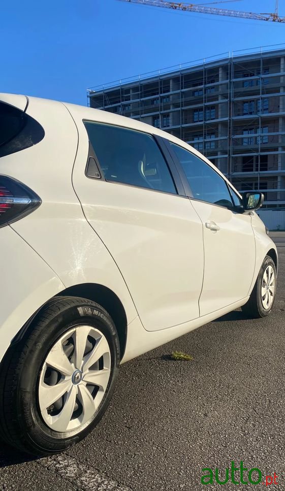 2021' Renault Zoe photo #2