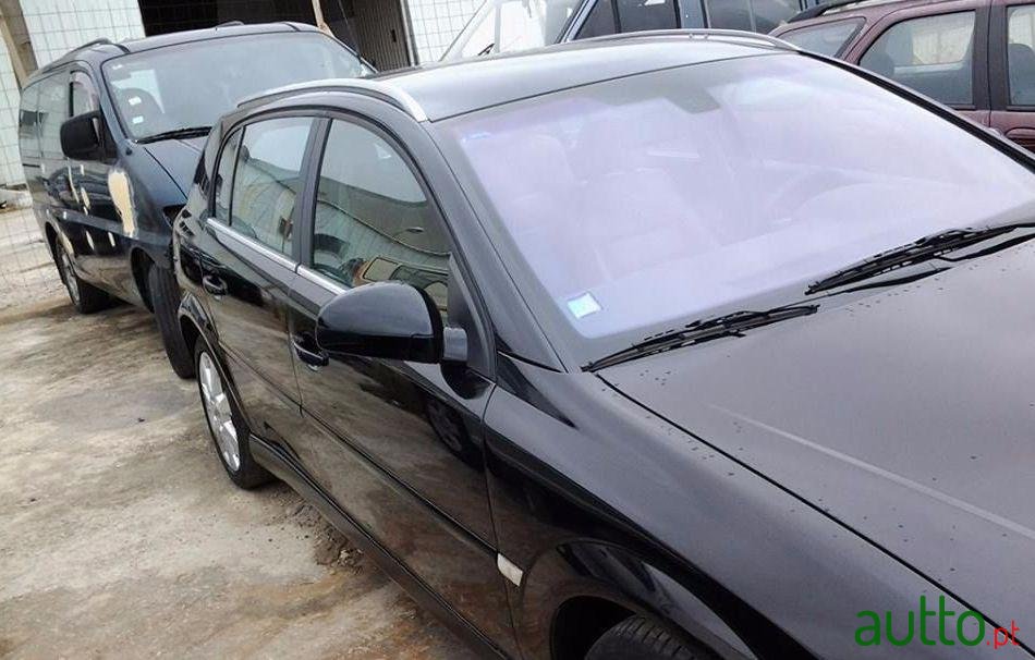 2003' Opel Signum photo #1