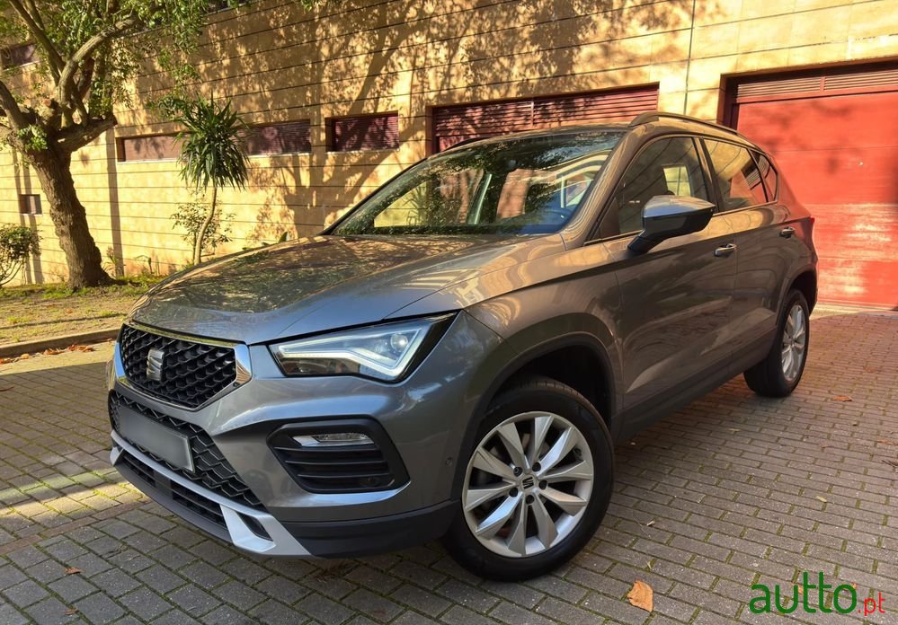 2023' SEAT Ateca 1.0 Tsi Style photo #3