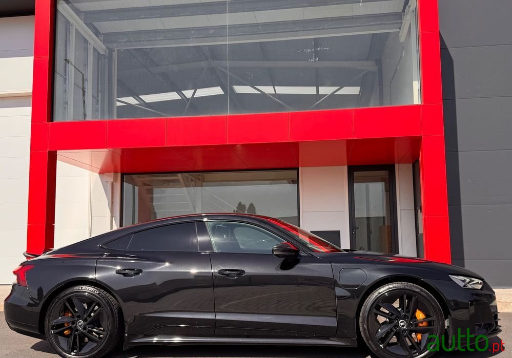 2023' Audi Rs E-Tron Gt Quattro photo #3