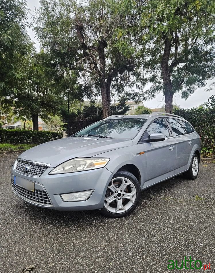 2009' Ford Mondeo Sw photo #1
