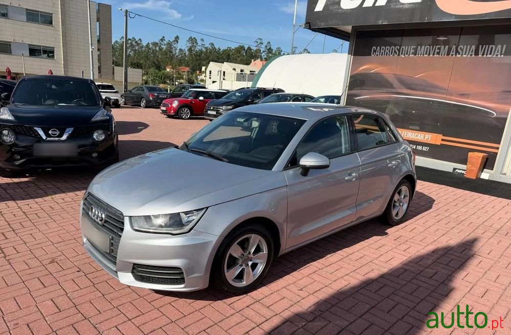 2016' Audi A1 Sportback photo #2