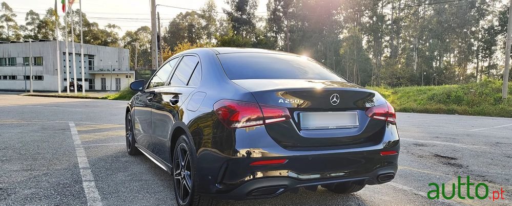 2021' Mercedes-Benz A 250 E Amg Line photo #6