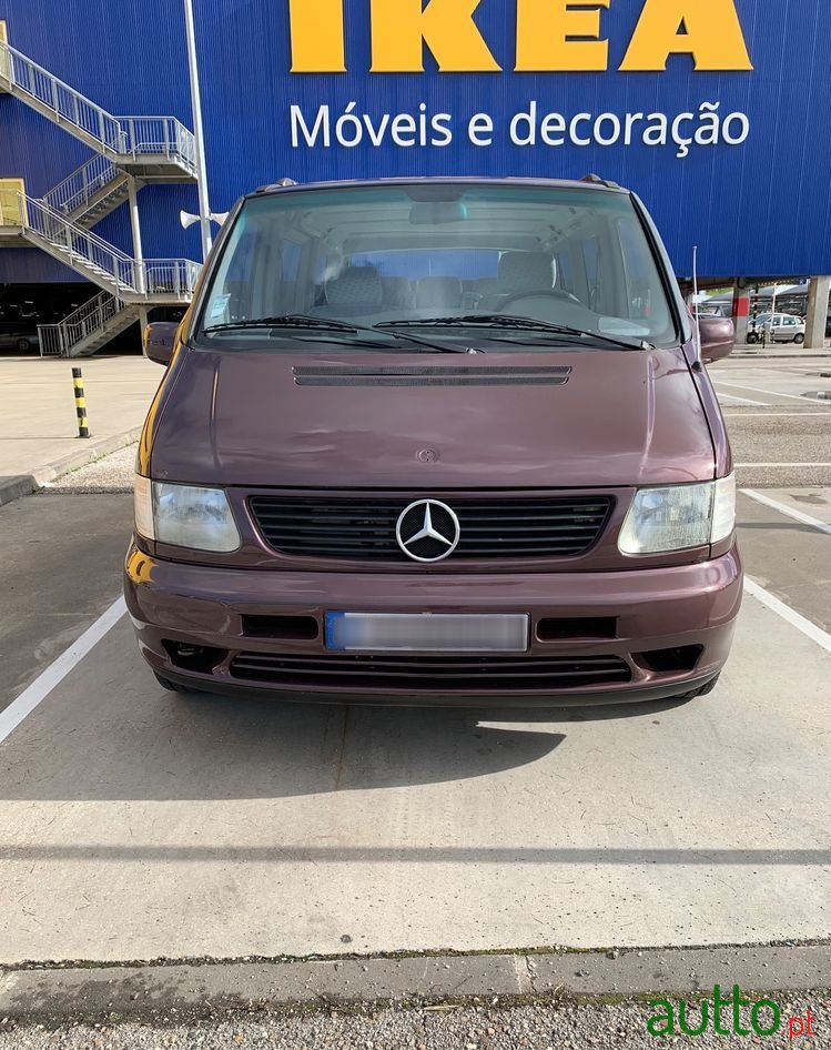 1999' Mercedes-Benz Classe V photo #1