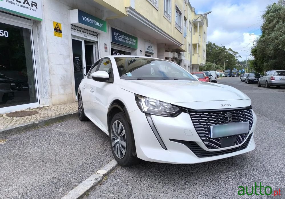2020' Peugeot e-208 photo #4