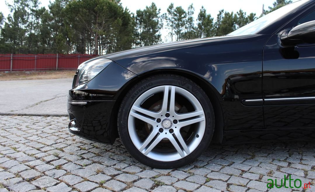 2009' Mercedes-Benz Clc-220 photo #4