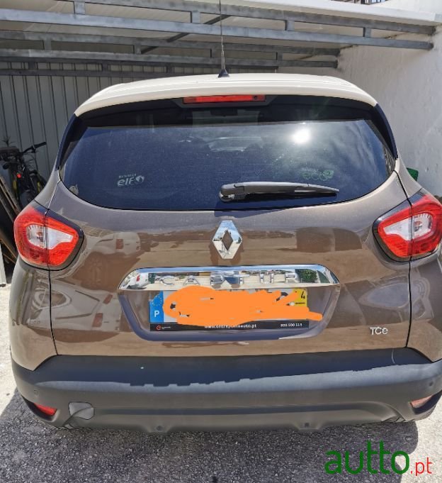 2014' Renault Captur photo #1