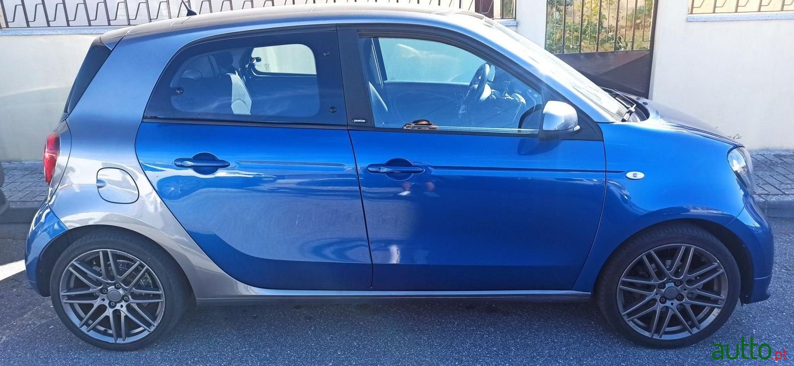 2017' Smart Forfour photo #5