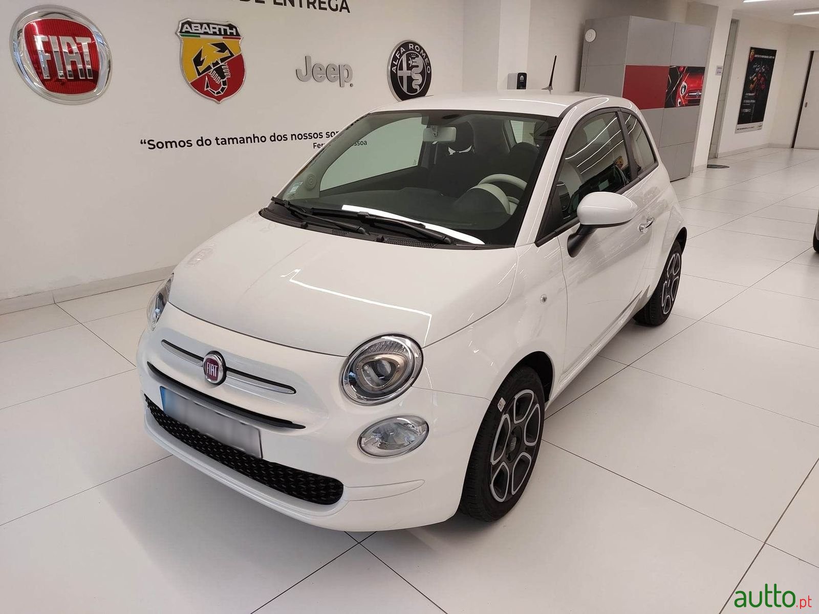 2022' Fiat 500 photo #2