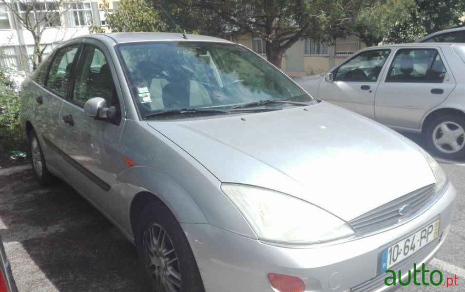 2000' Ford Focus Ghia 1.8 Tddi 90Cv photo #3