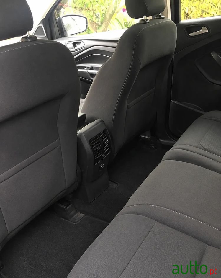 2018' Ford Kuga 1.5 Tdci Titanium photo #3