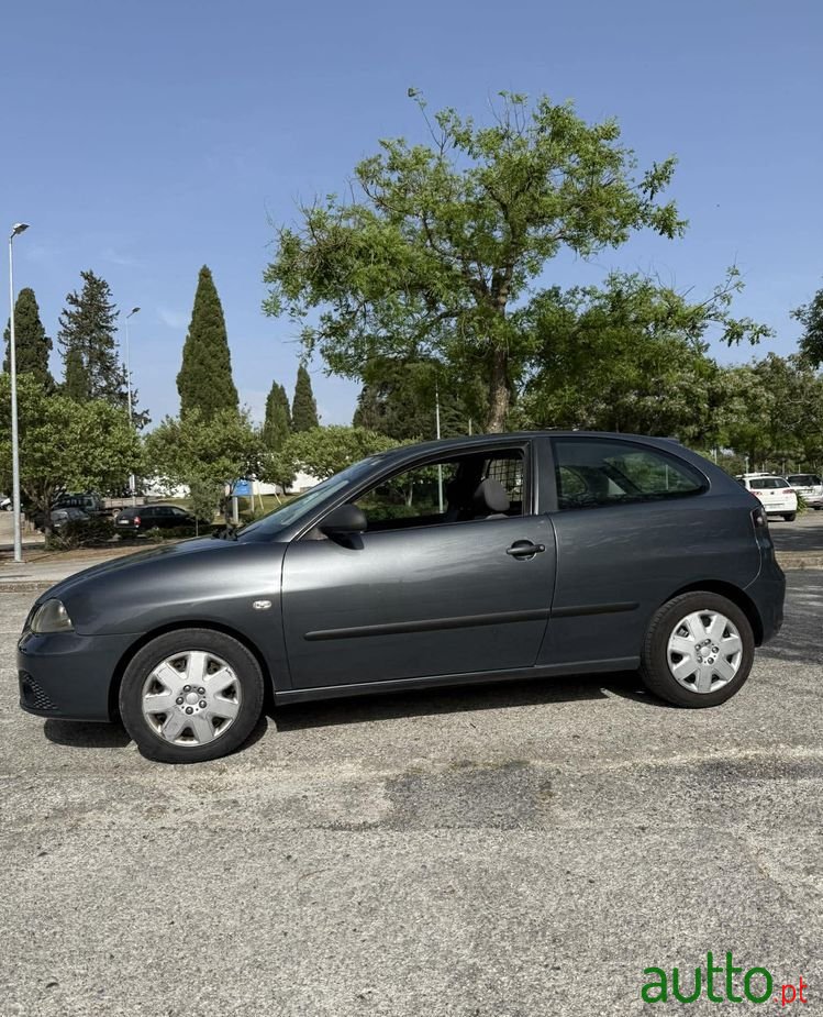 2008' SEAT Ibiza 1.4 Tdi Reference photo #4