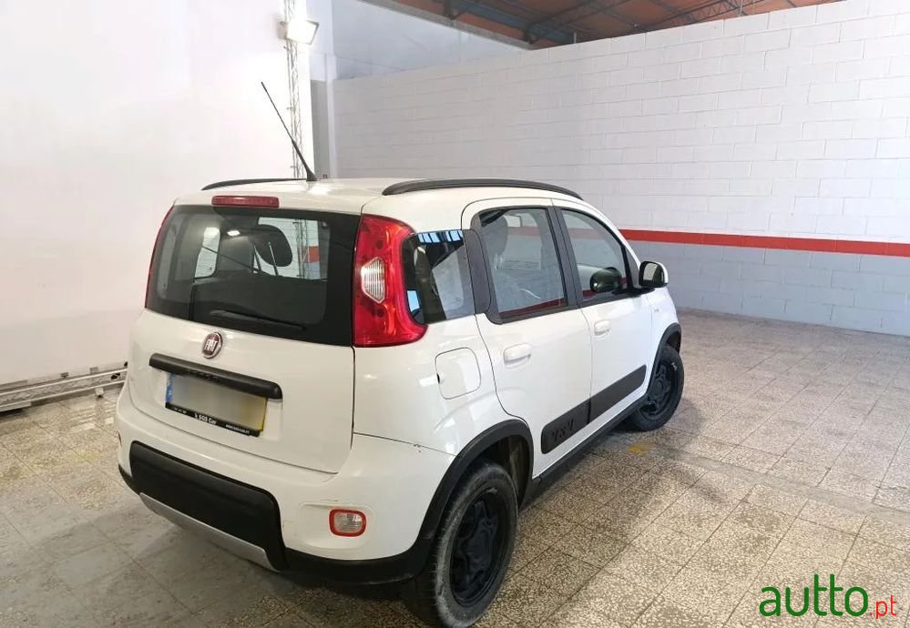 2019' Fiat Panda photo #3