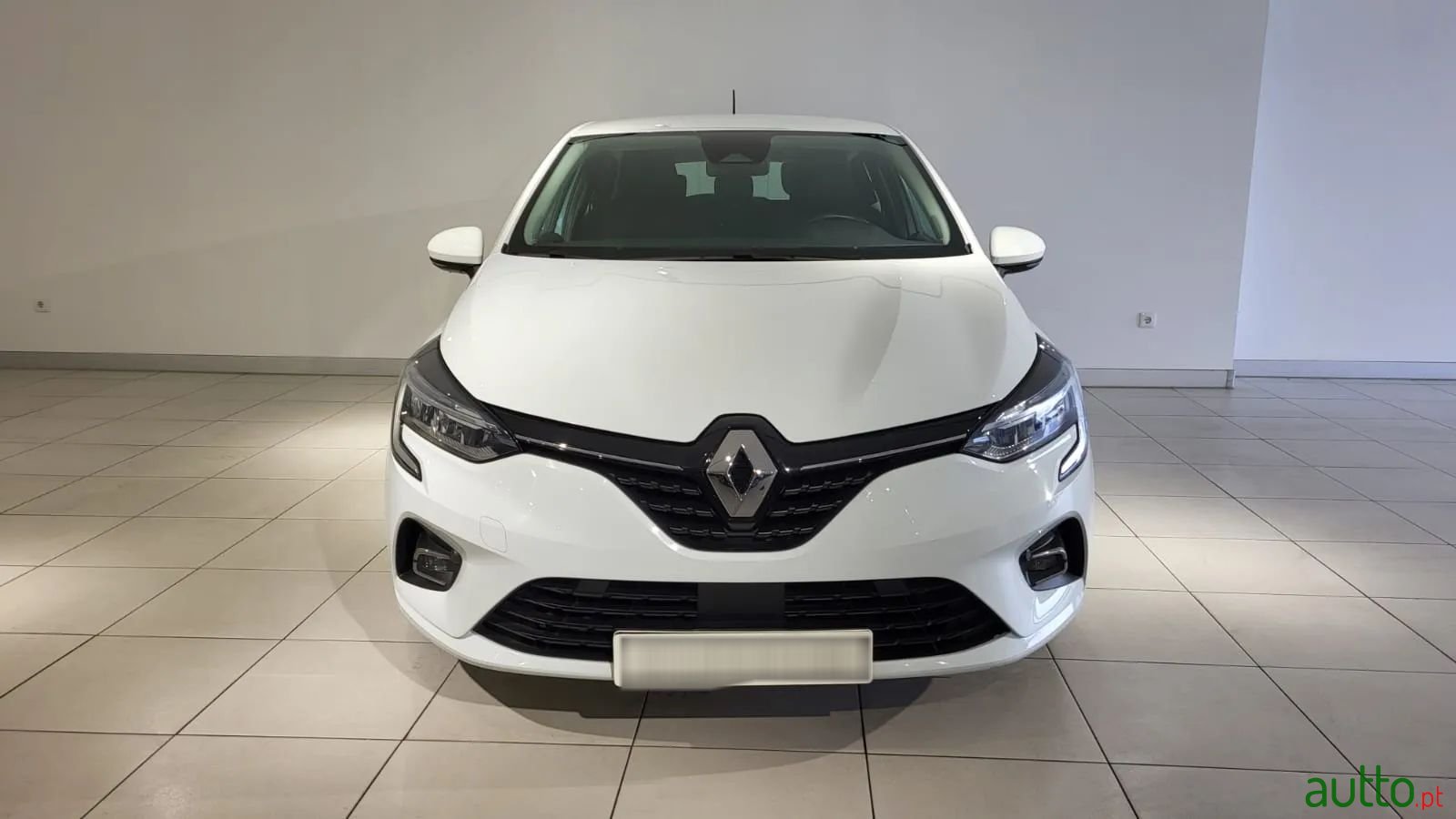 2020' Renault Clio photo #2