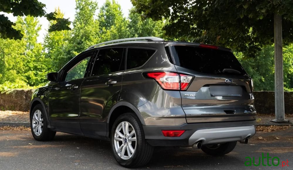 2018' Ford Kuga photo #6