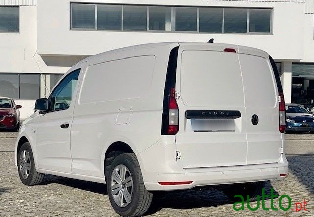 2022' Volkswagen Caddy photo #2