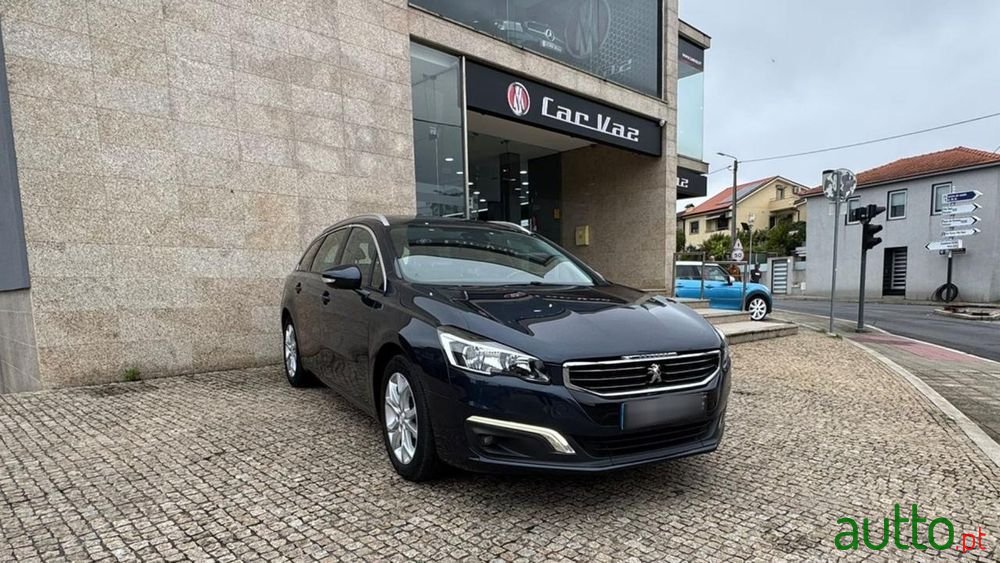 2015' Peugeot 508 Sw photo #3