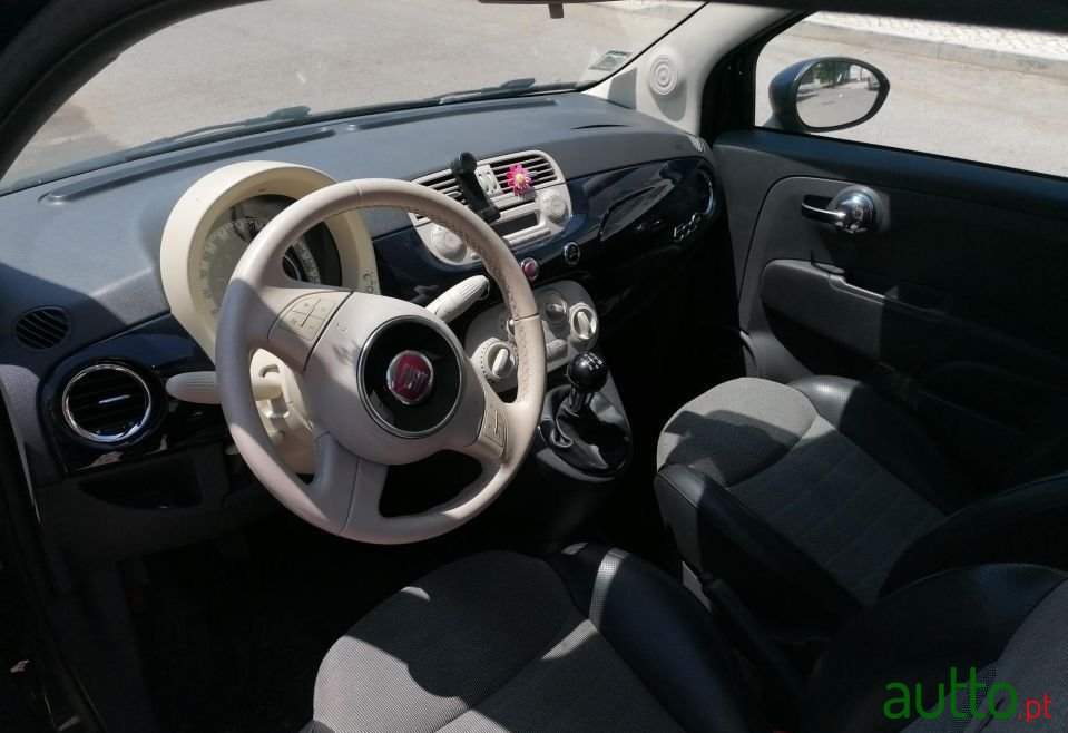 2011' Fiat 500C photo #5
