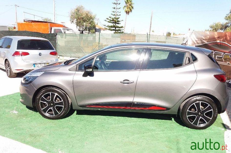 2013' Renault Clio S&Amp;S photo #1