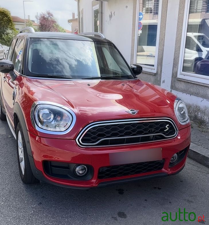 2019' MINI Countryman photo #1