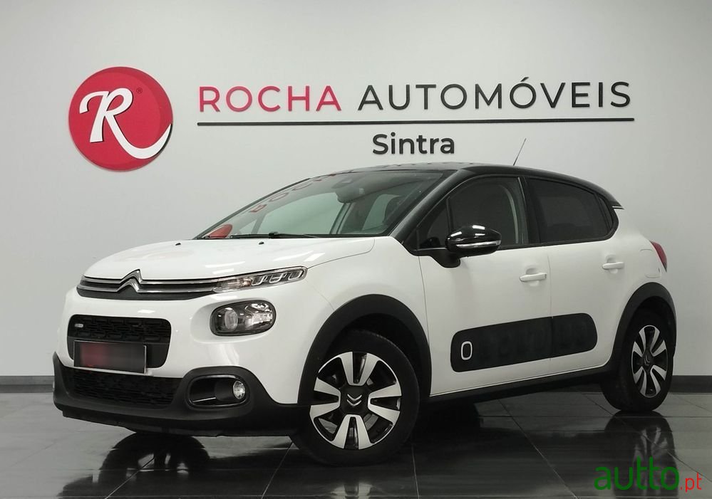 2017' Citroen C3 1.2 Puretech Shine photo #1