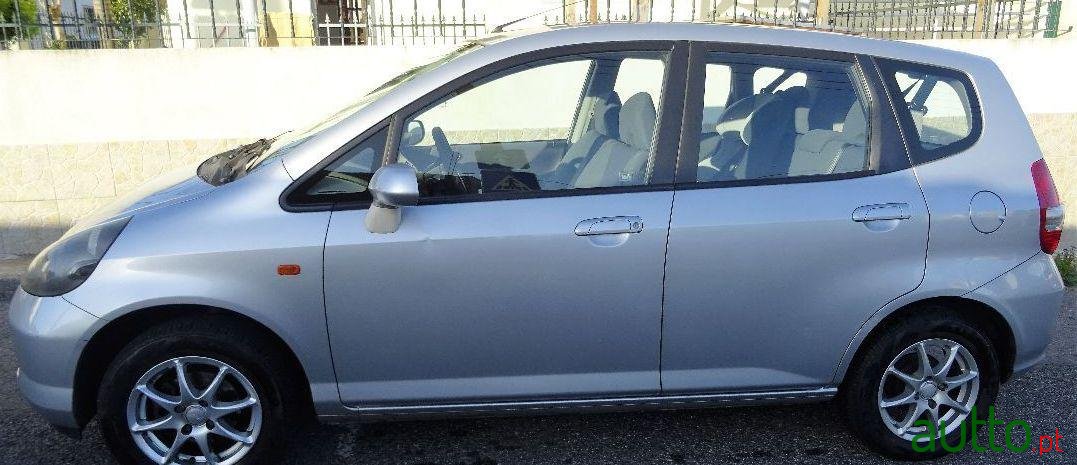 2003' Honda Jazz photo #2