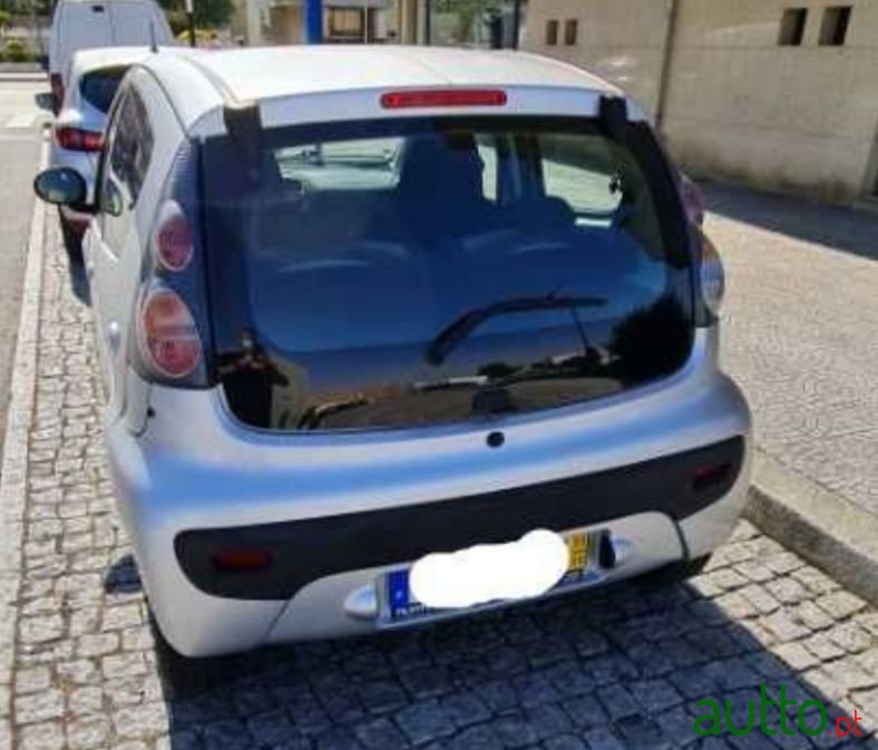 2011' Citroen C1 photo #4