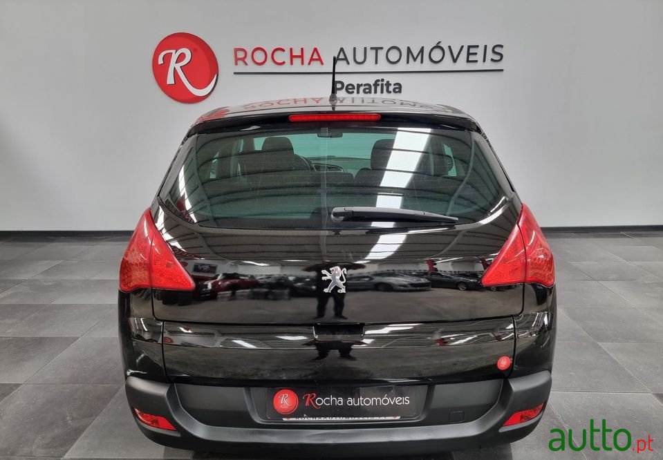 2011' Peugeot 3008 photo #4