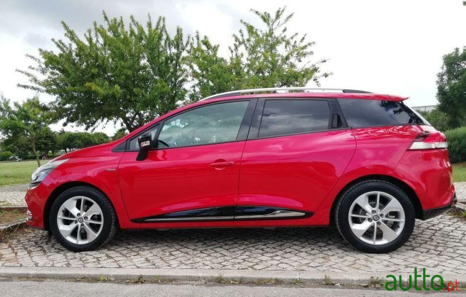 2016' Renault Clio photo #4