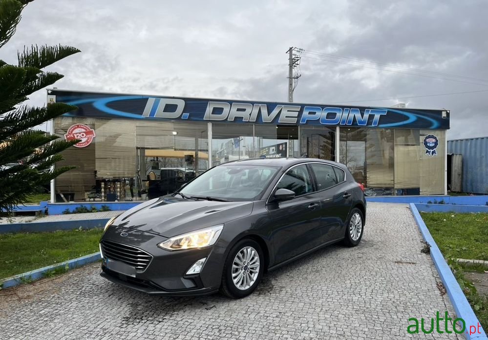 2018' Ford Focus photo #1