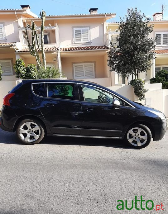 2010' Peugeot 3008 photo #1