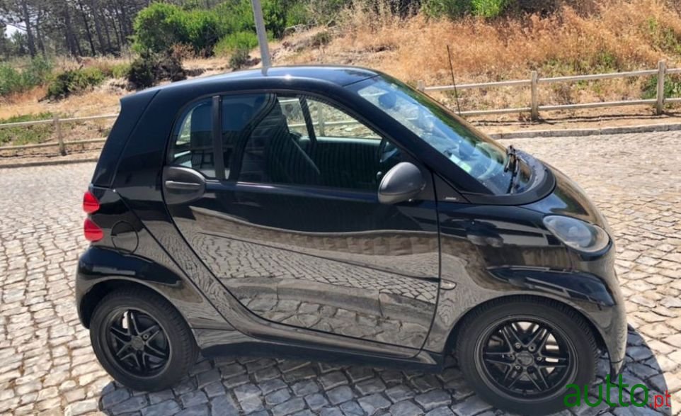 2011' Smart Fortwo photo #4