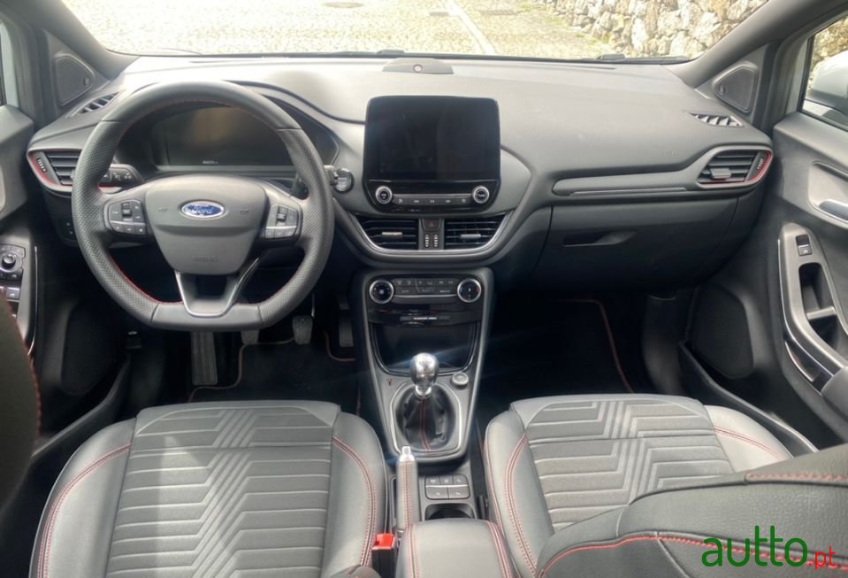 2022' Ford Puma photo #6