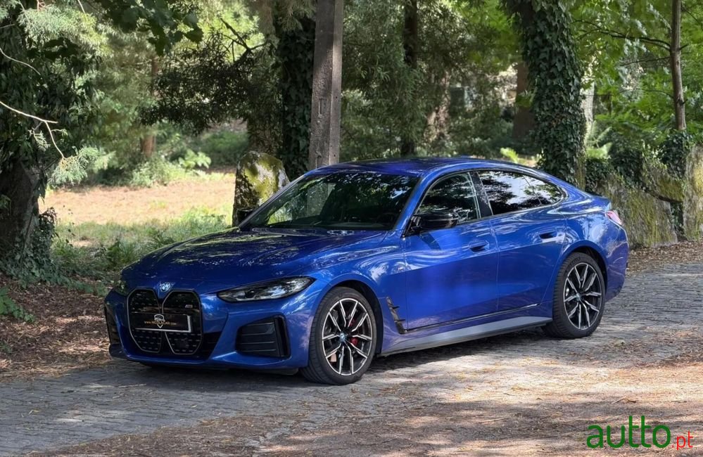 2022' BMW Série I M50 photo #4