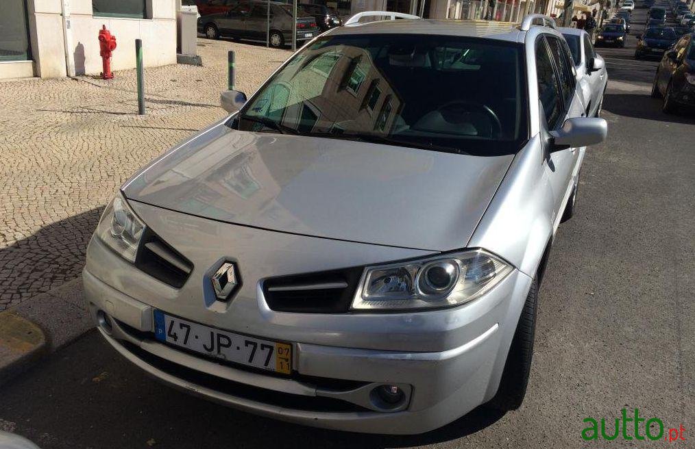 2007' Renault 1.5 dCi Dynamique photo #1