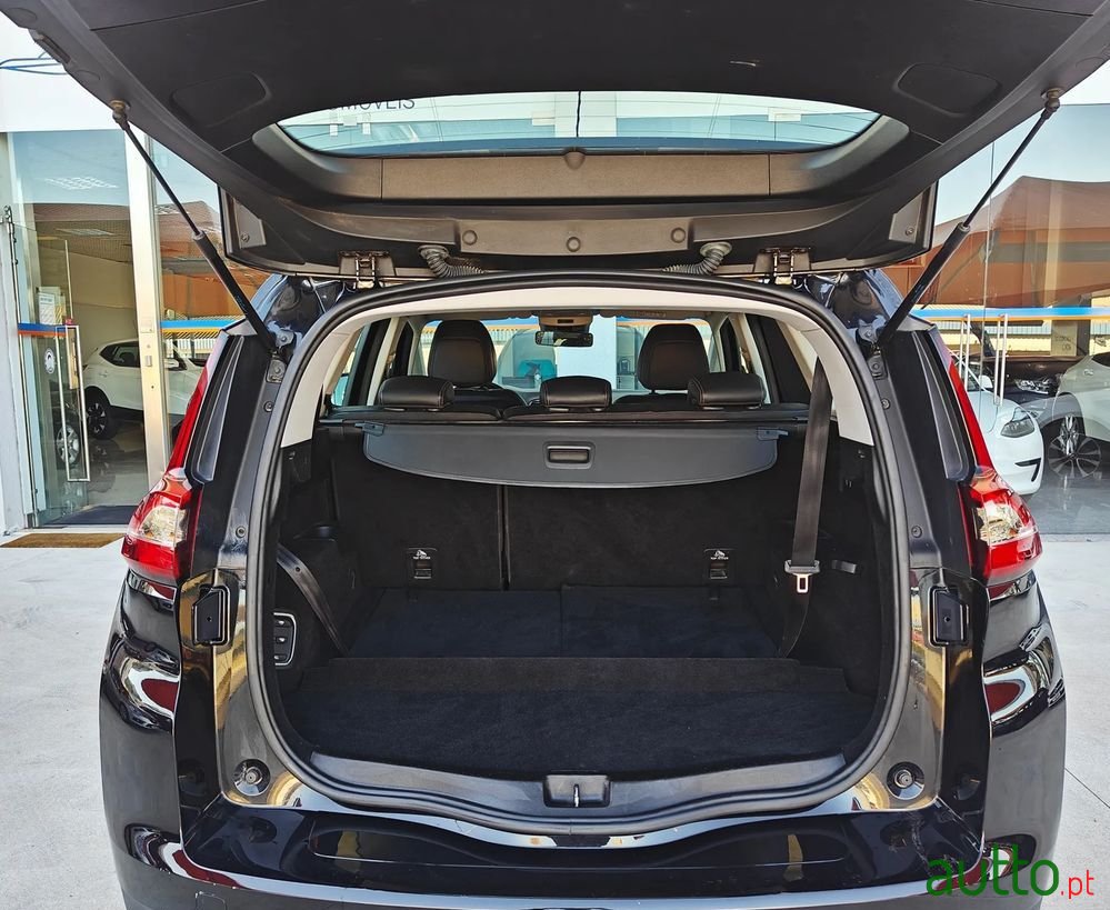 2017' Renault Grand Scenic photo #4