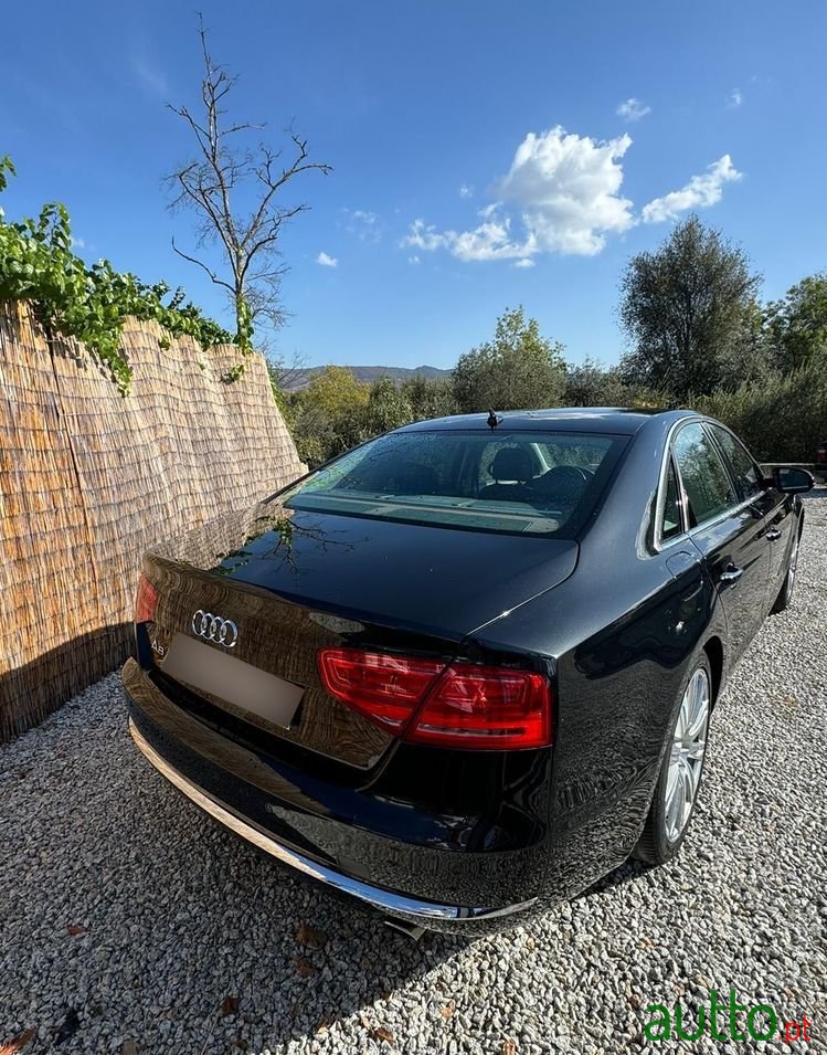 2011' Audi A8 3.0 Tdi V6 Quattro photo #5