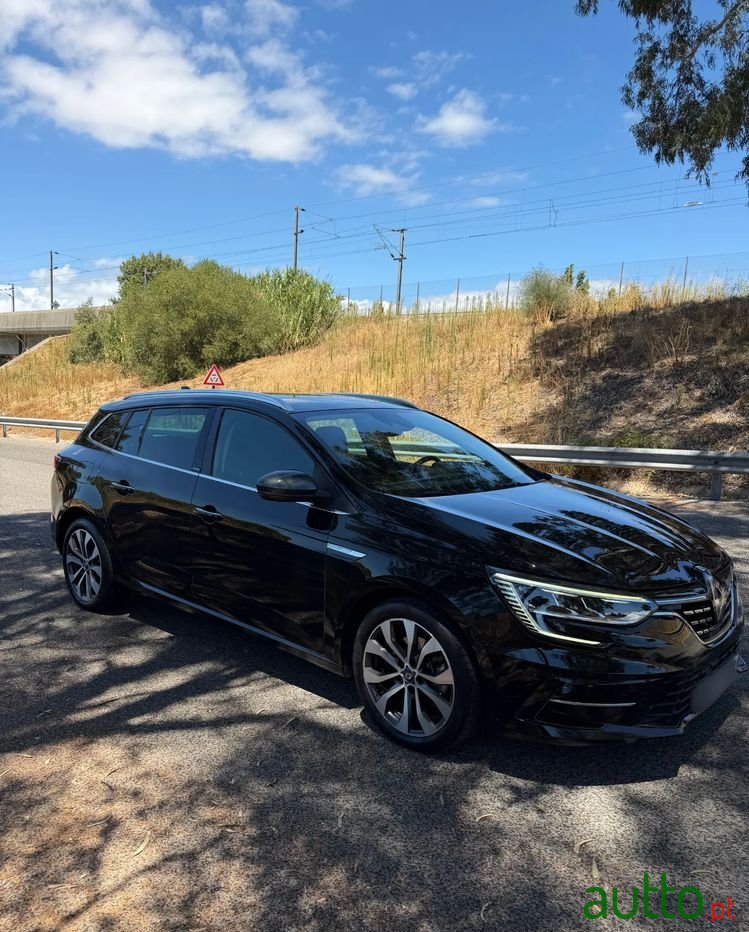 2021' Renault Megane 1.6 Plug-In Limited photo #5